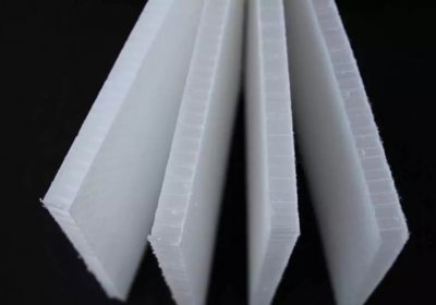 Performance and characteristics of new plastic honeycomb panels