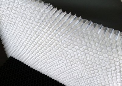 Why choose the Plastic(Polycarbonate) honeycomb for your Air Distributor/Air Flow Straightening/Grille?