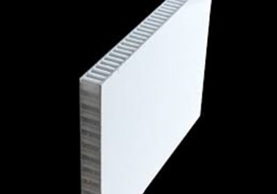 Why more and more manufacturers using plastic honeycomb sandwich panels in RVs？